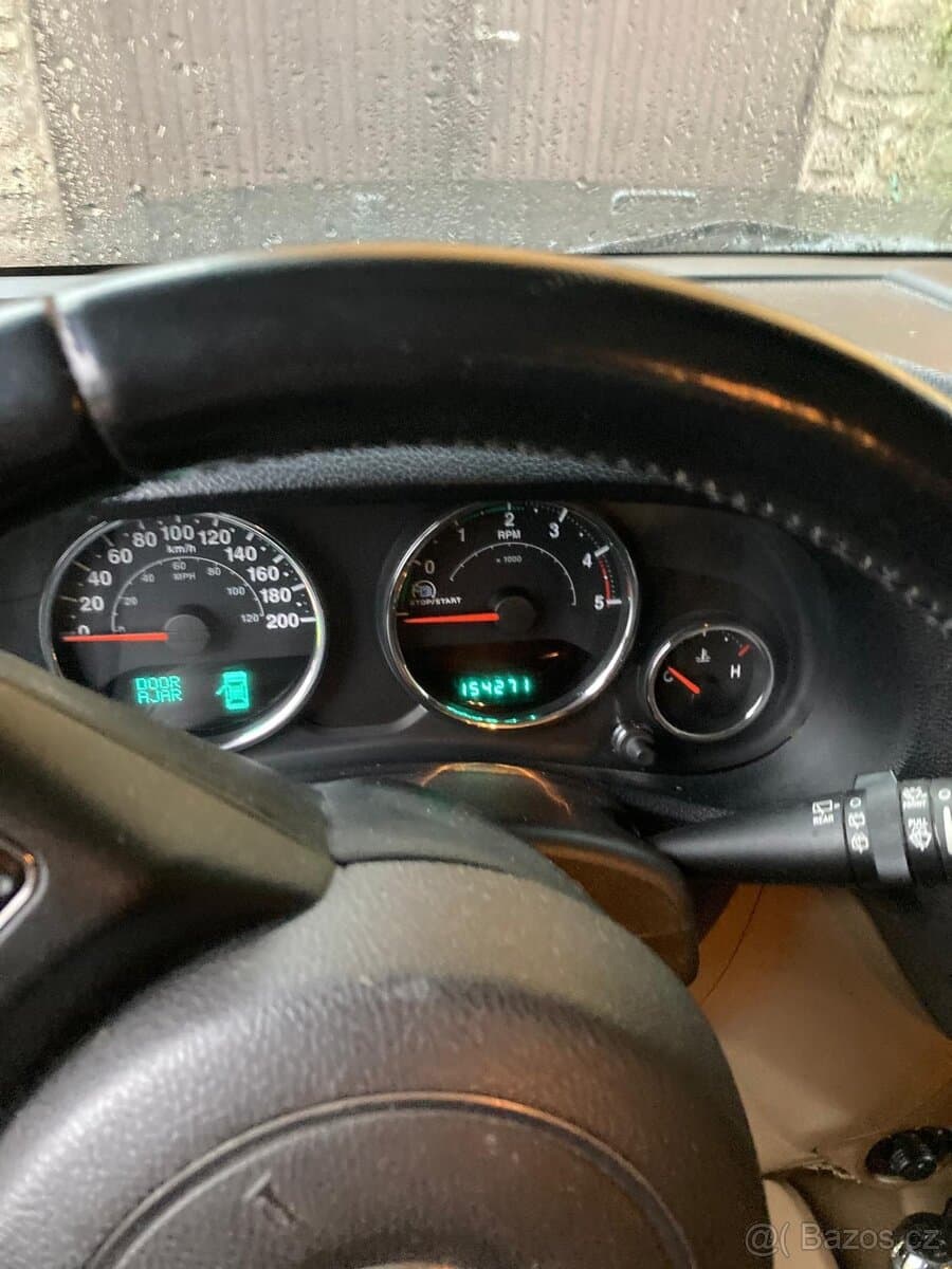 2011 Jeep WRANGLER - 6