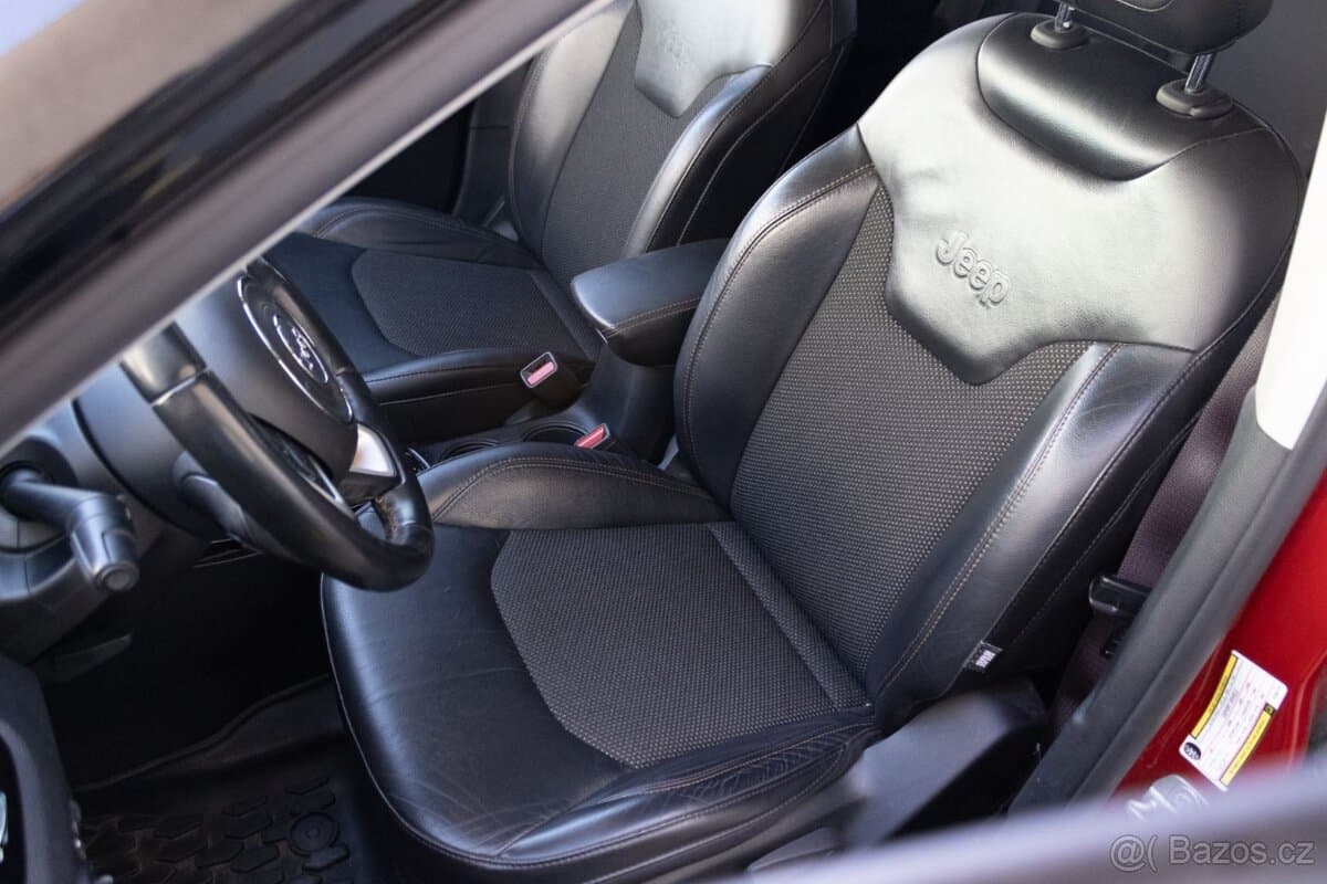2017 Jeep COMPASS - 6