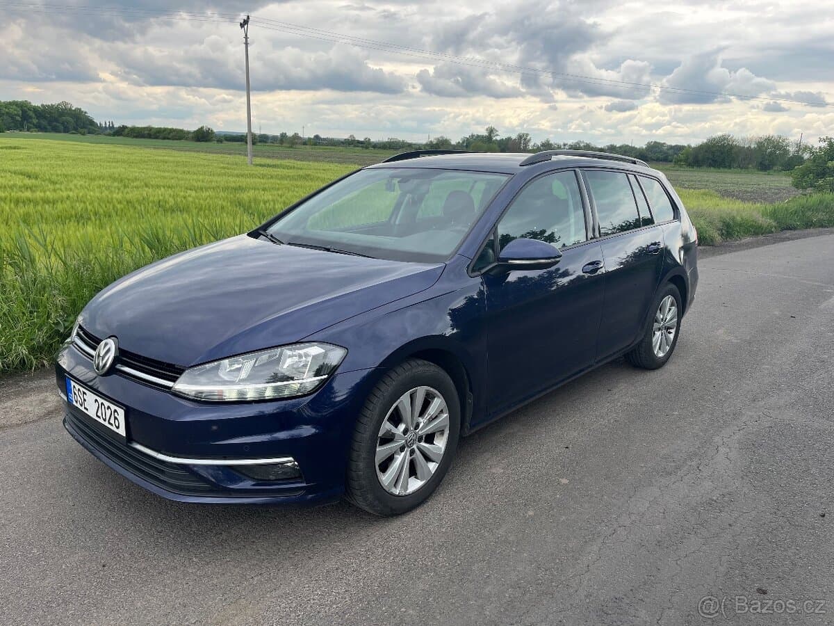Volkswagen GOLF - 6