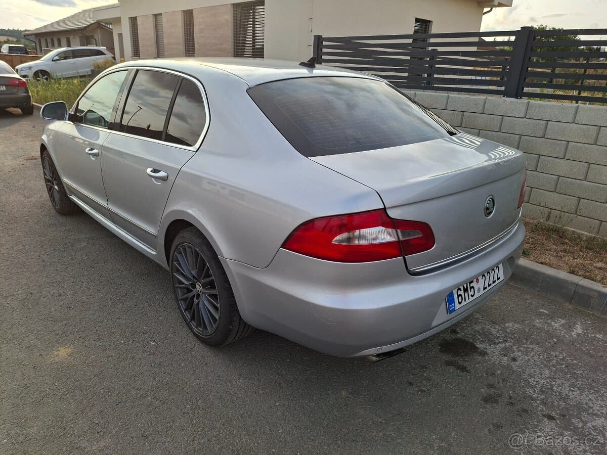 Škoda SUPERB - 6