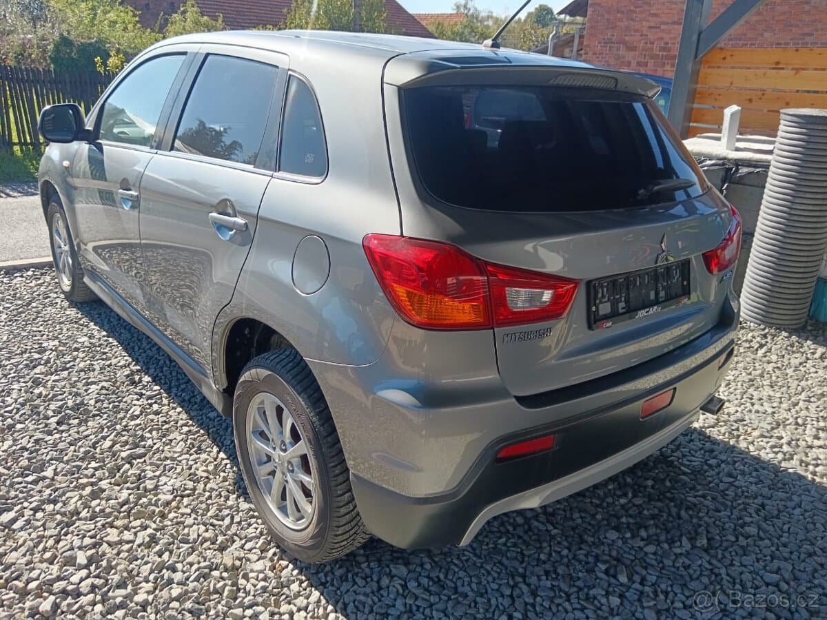2012 Mitsubishi ASX - 6
