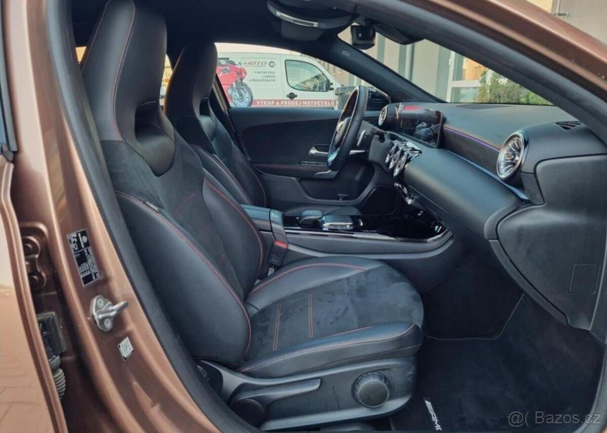 2021 Mercedes-Benz A-CLASS - 6