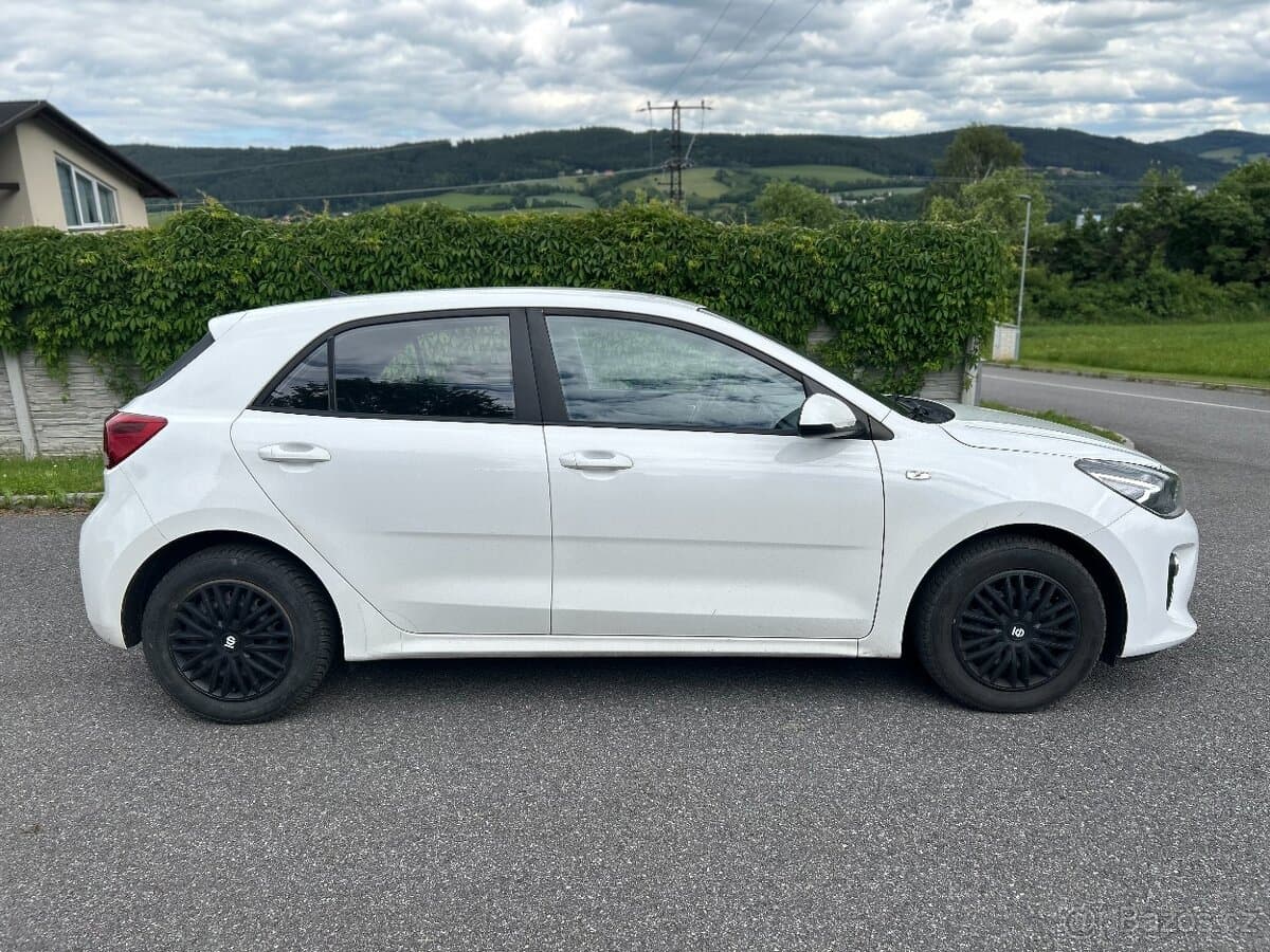 2018 Kia RIO - 6