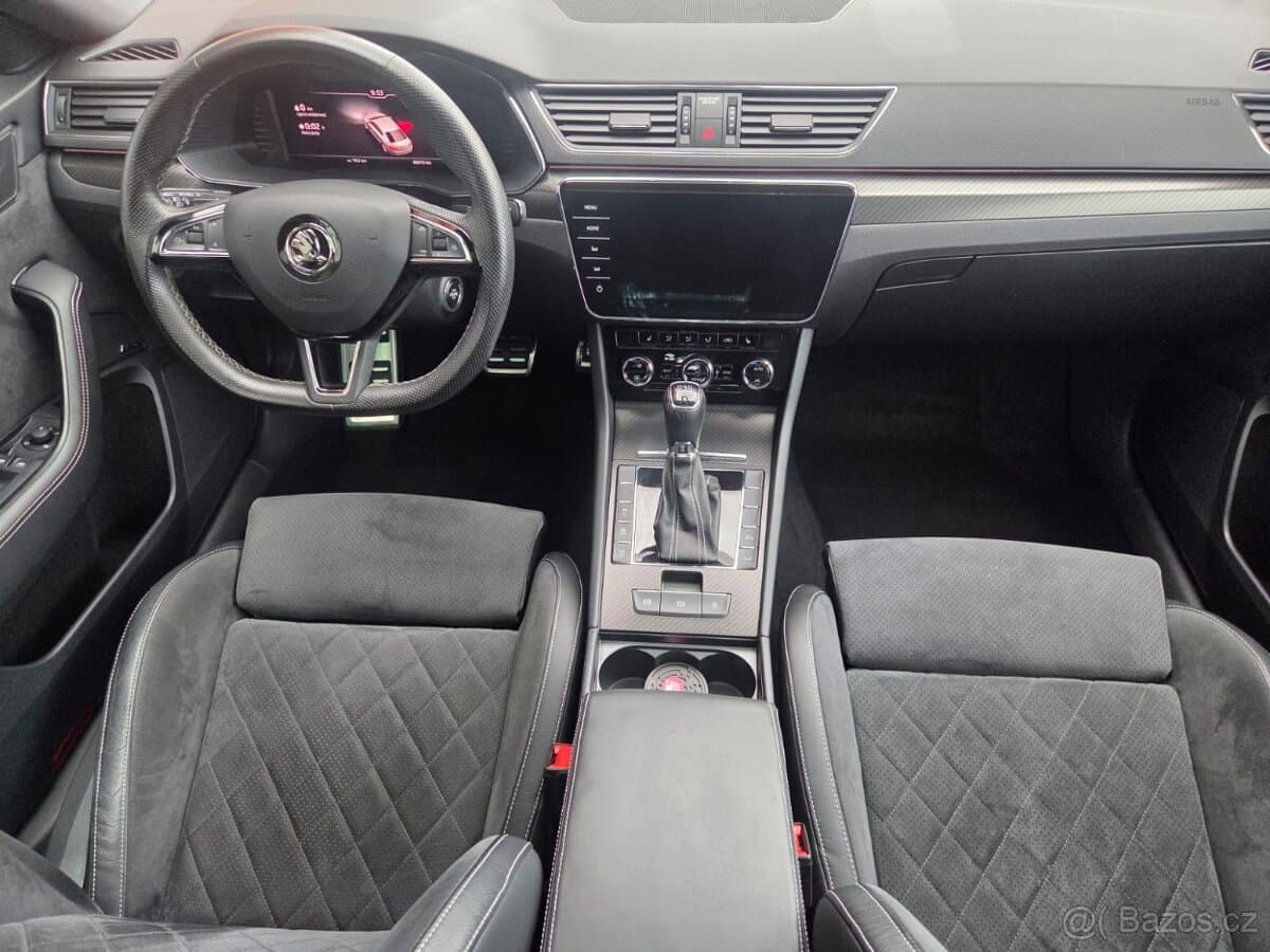 2020 Škoda SUPERB - 6