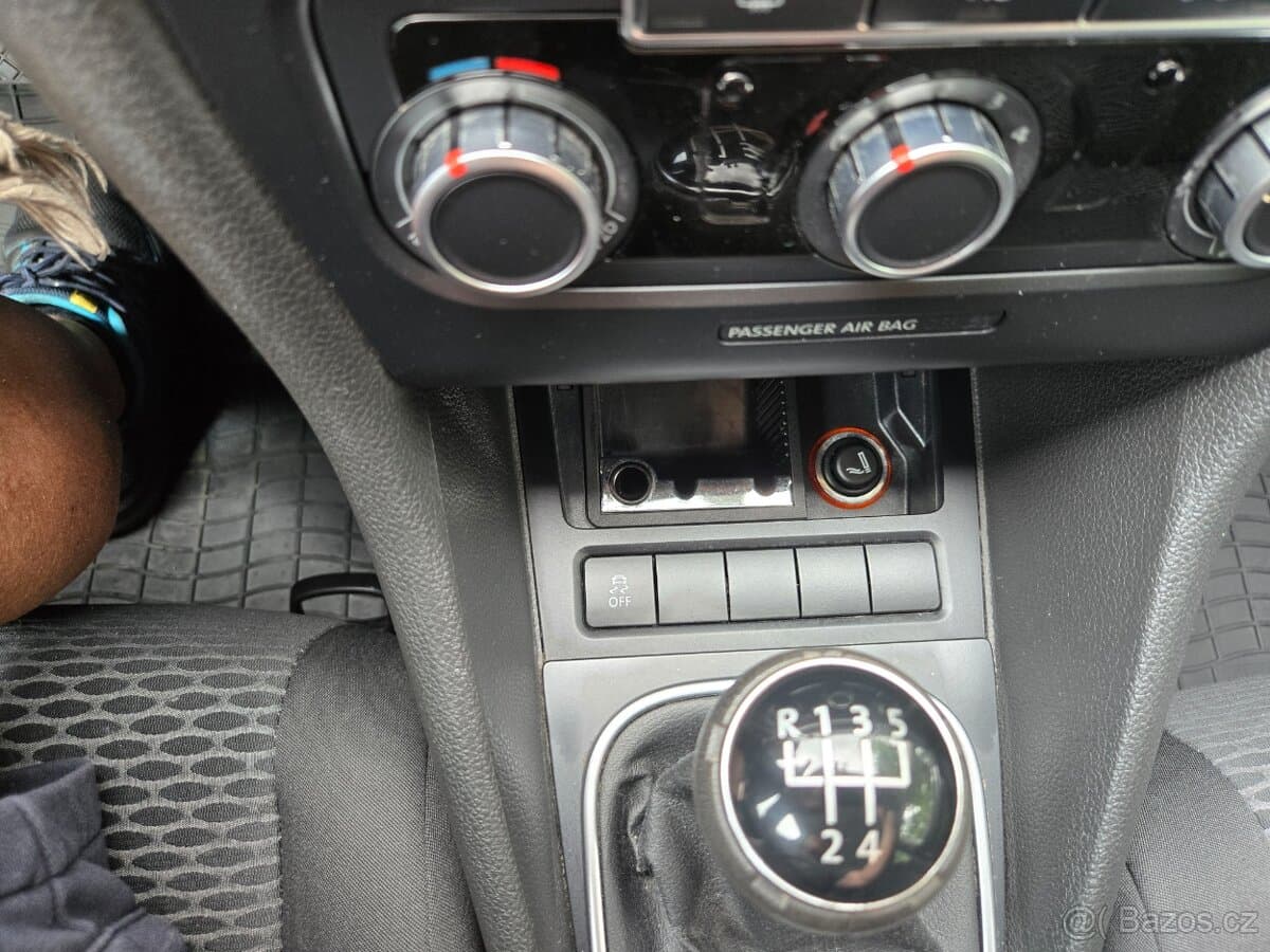 2013 Volkswagen GOLF - 6