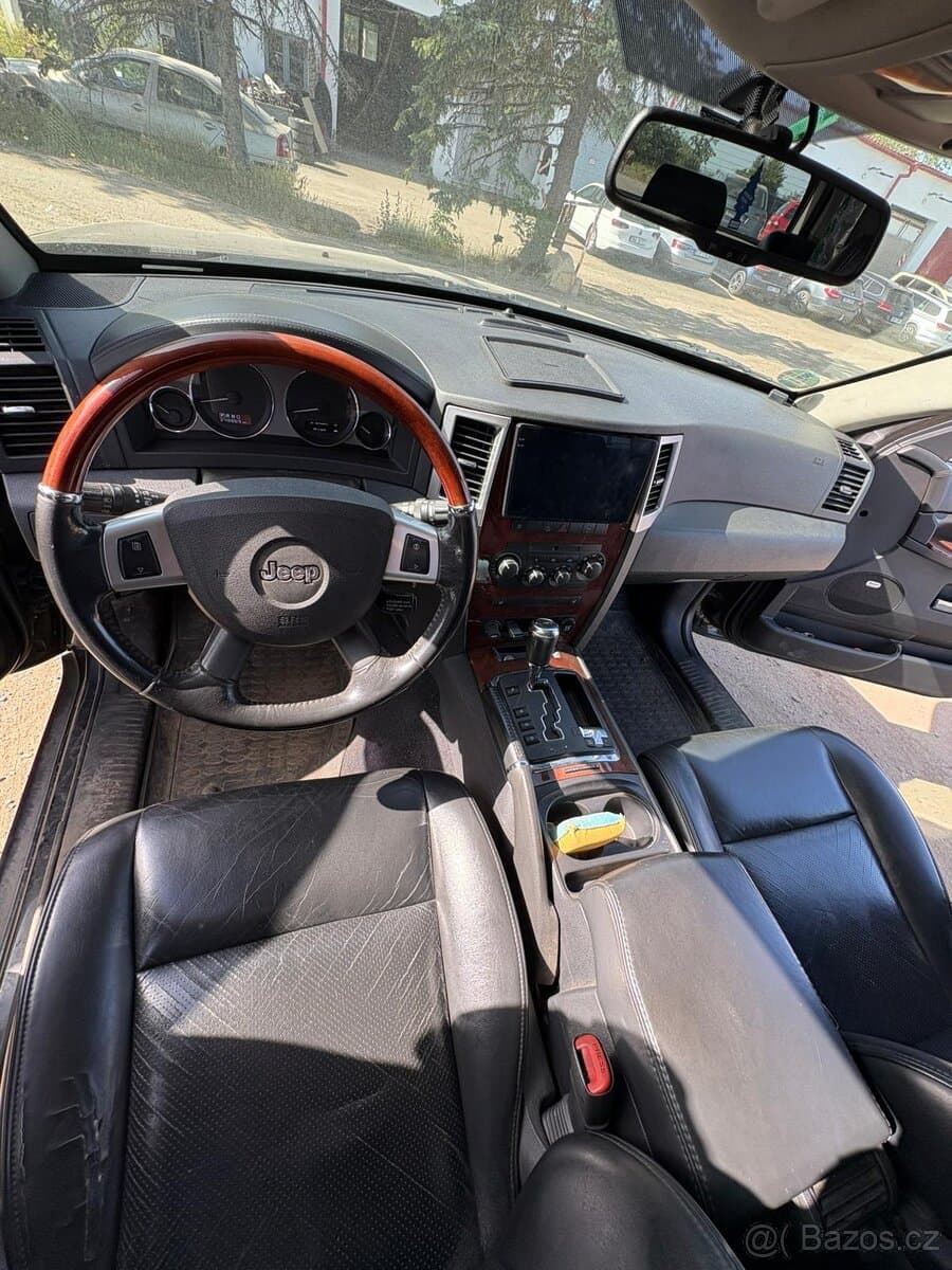 2008 Jeep CHEROKEE - 6