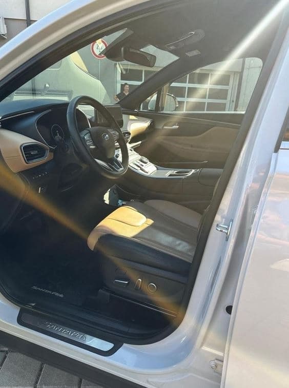 Hyundai SANTA FE - 6