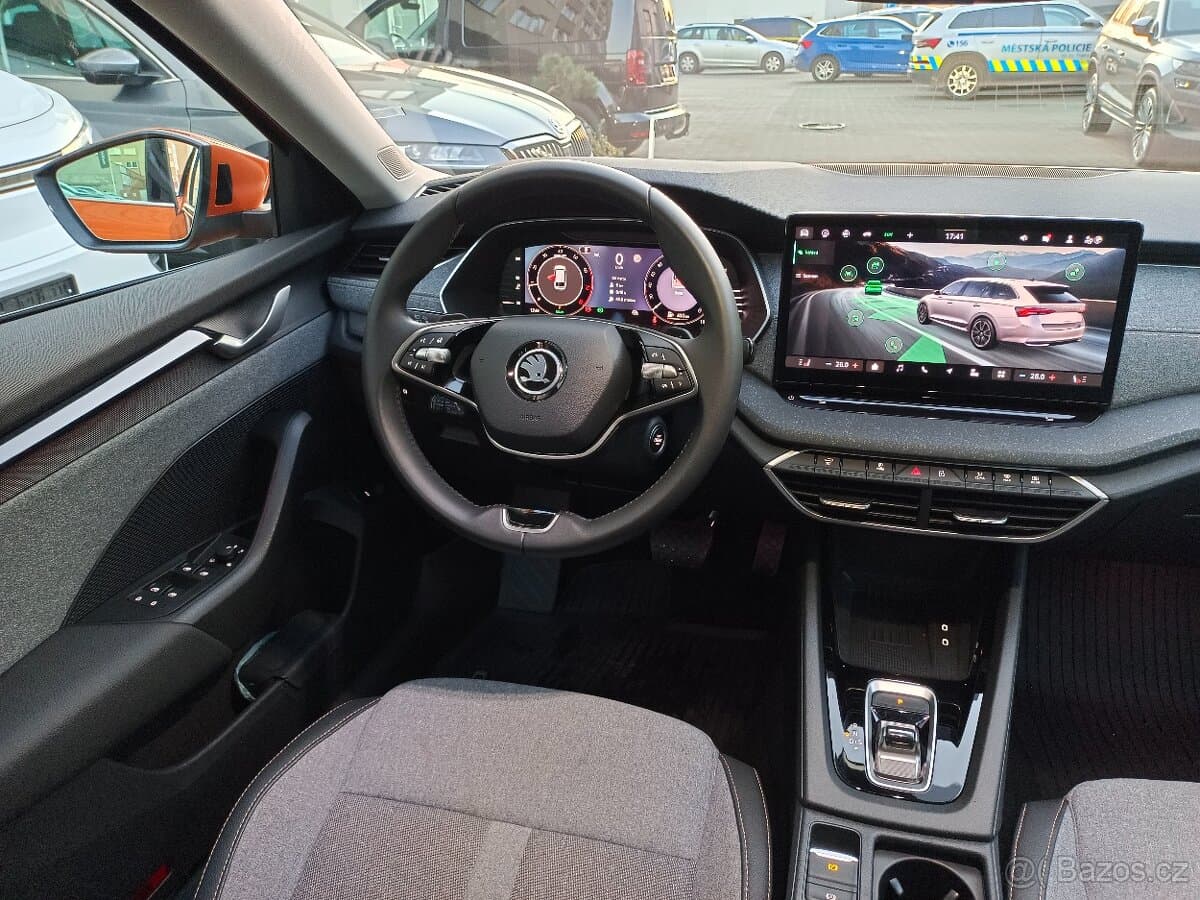 2025 Škoda OCTAVIA - 6