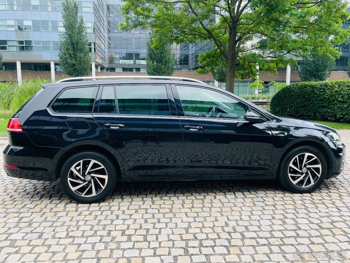 2019 Volkswagen GOLF - 6