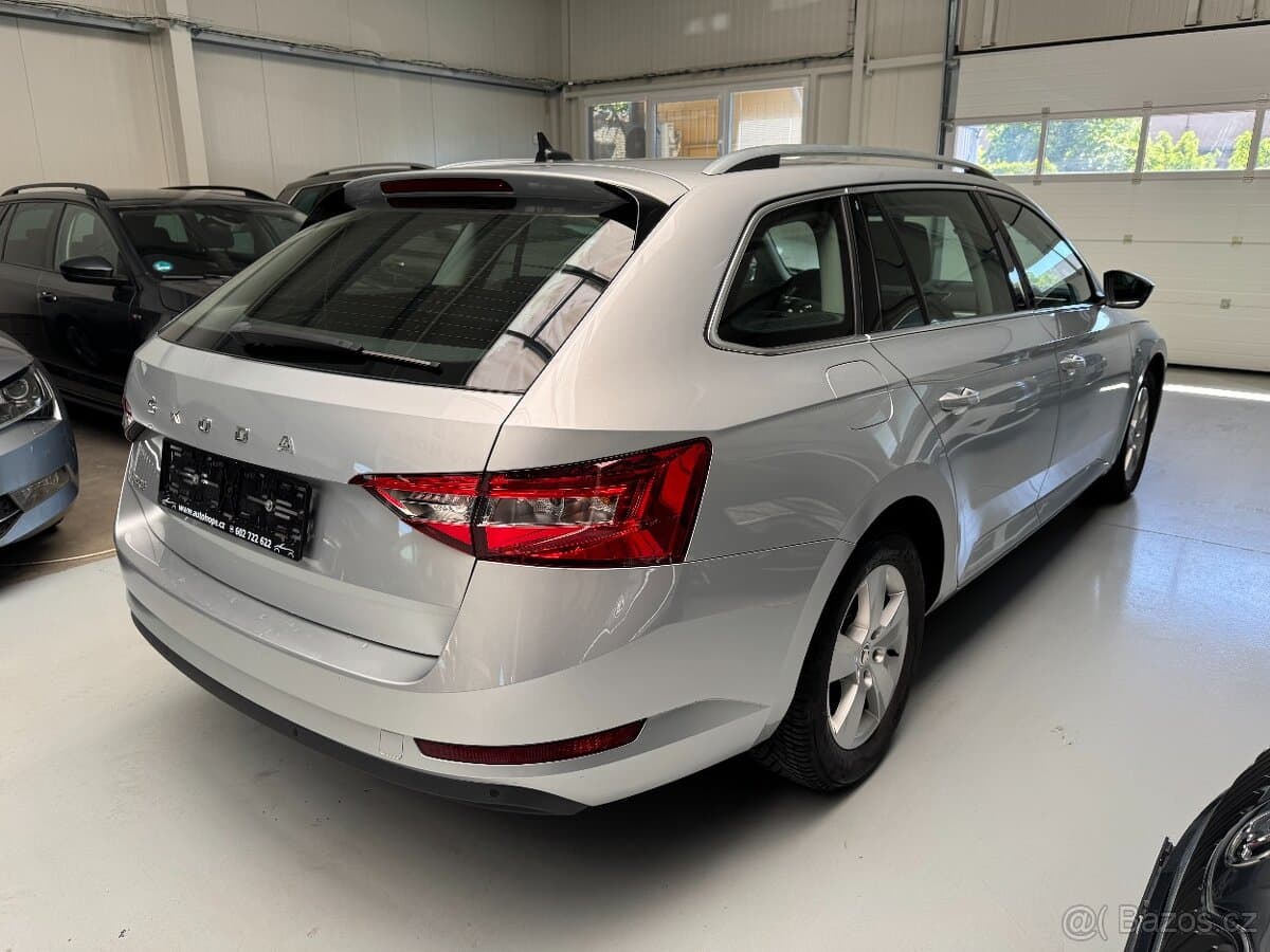 2021 Škoda SUPERB - 6
