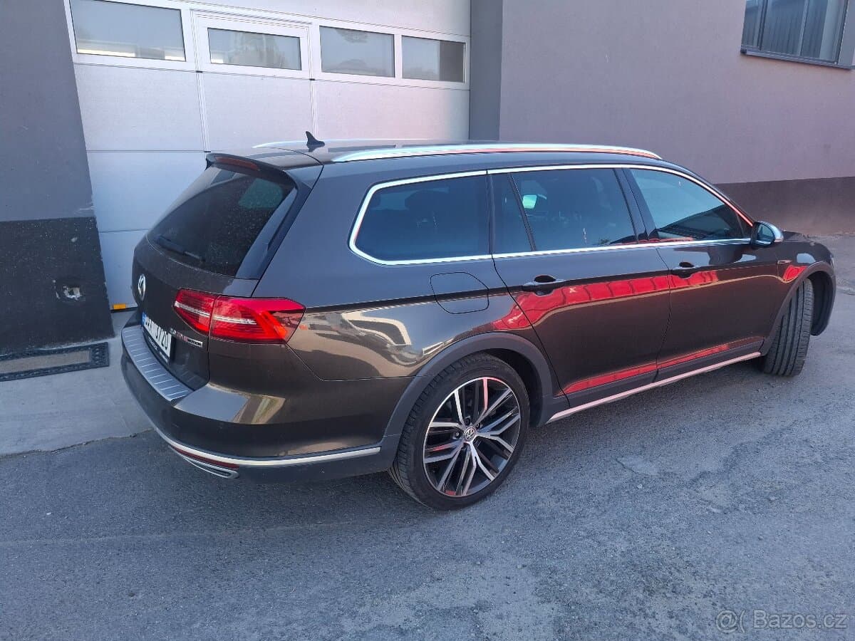 2016 Volkswagen PASSAT - 6