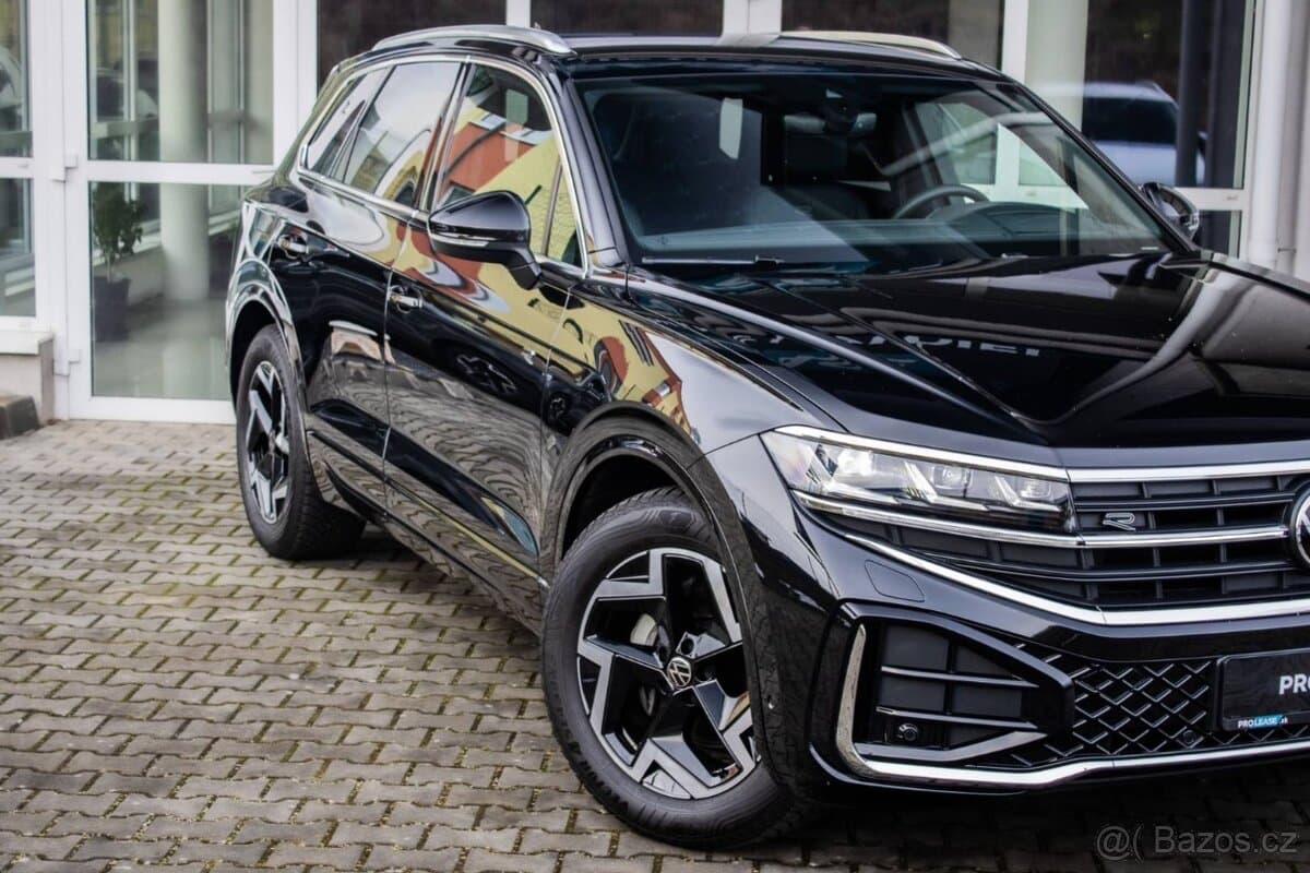 2025 Volkswagen TOUAREG - 6