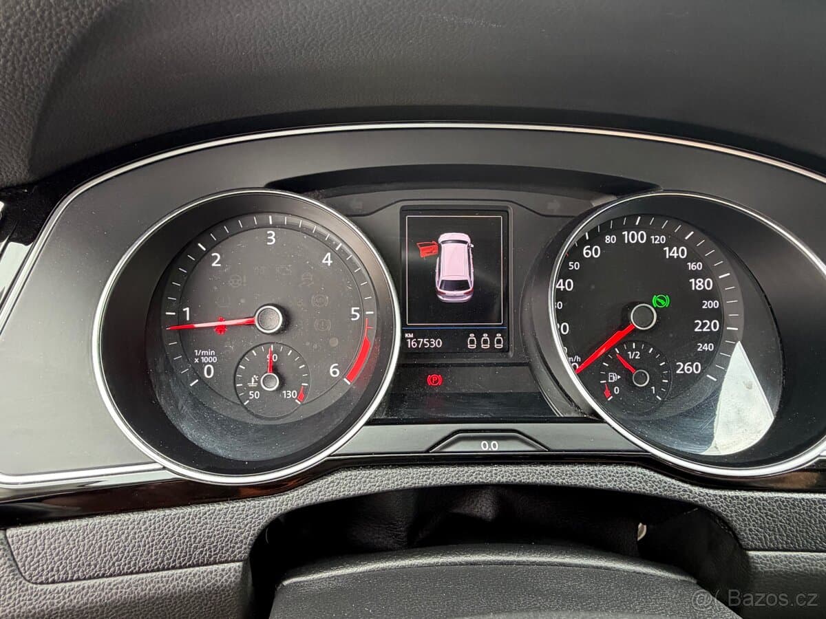 2019 Volkswagen PASSAT - 6