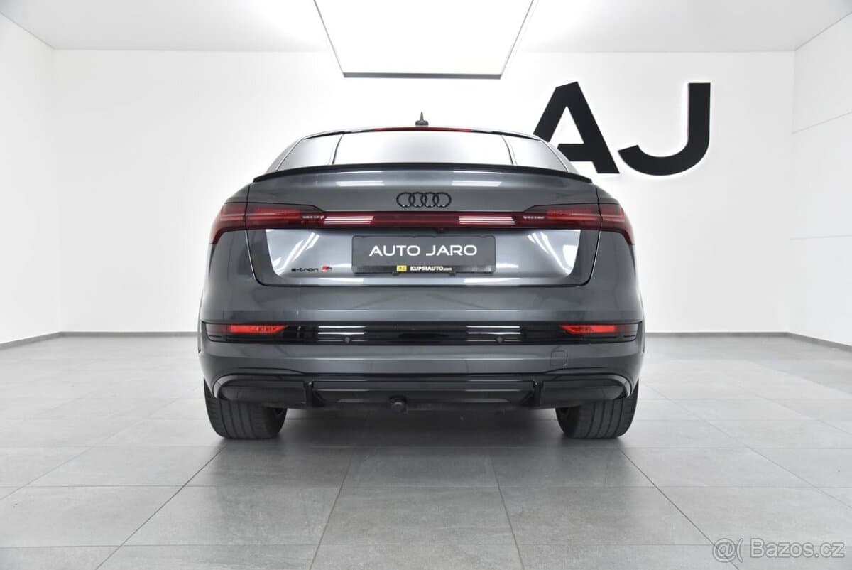 2022 Audi TT - 6