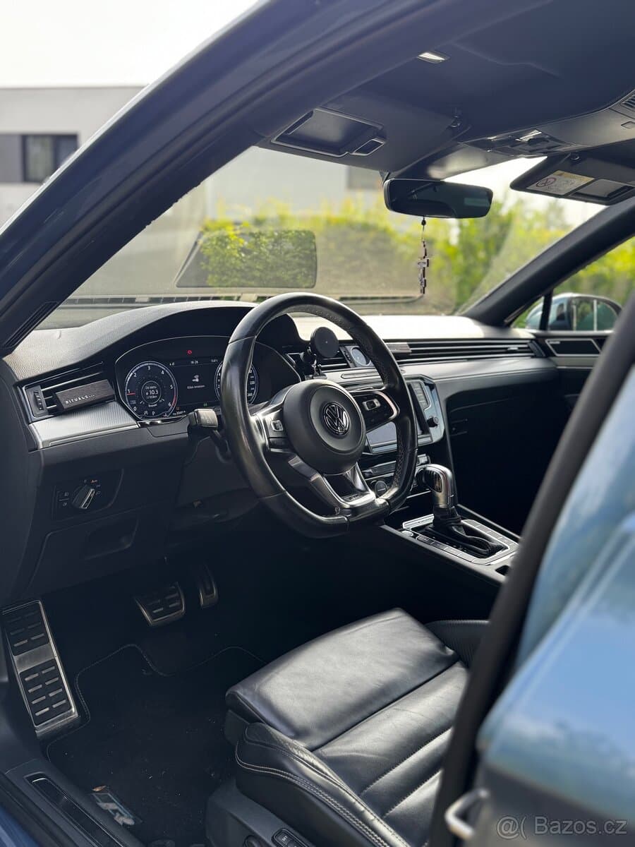 2016 Volkswagen PASSAT - 6