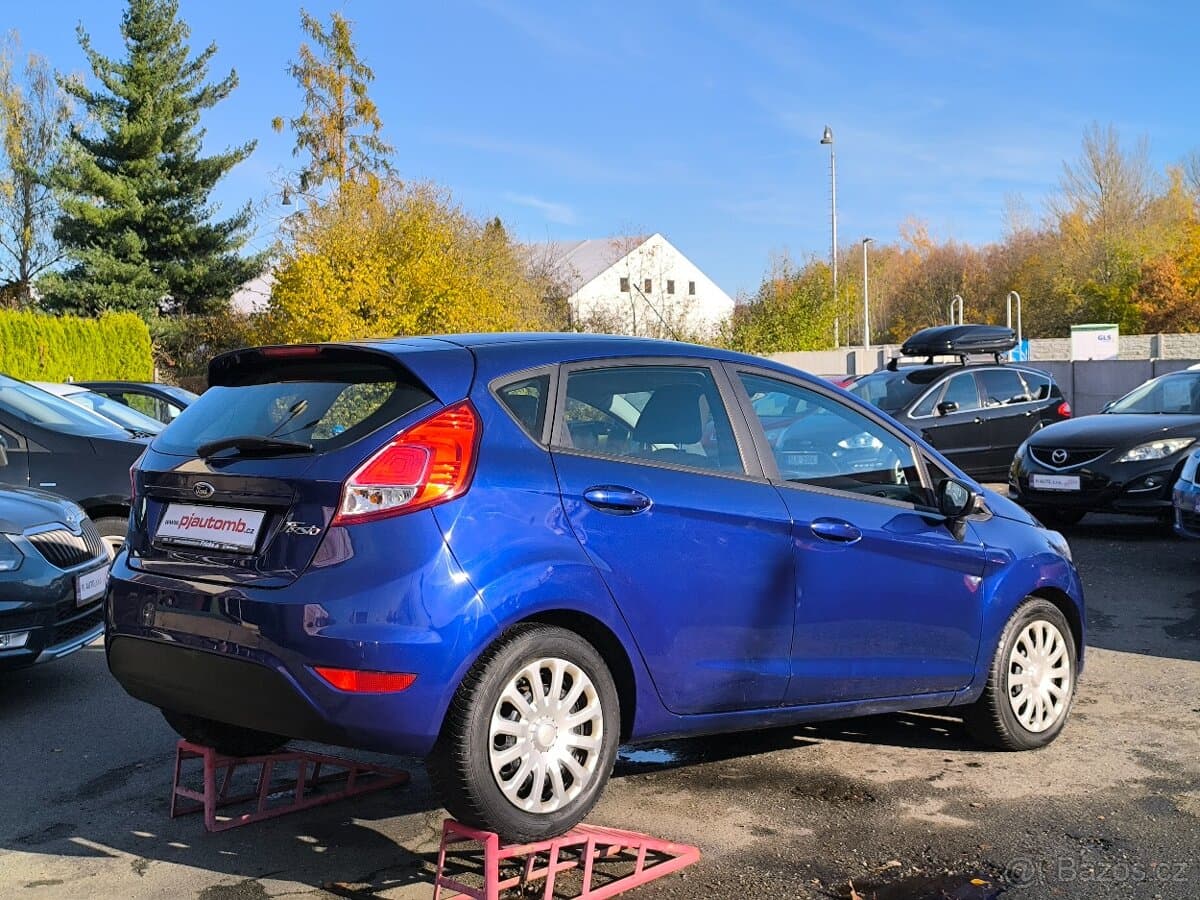 2013 Ford FIESTA - 6