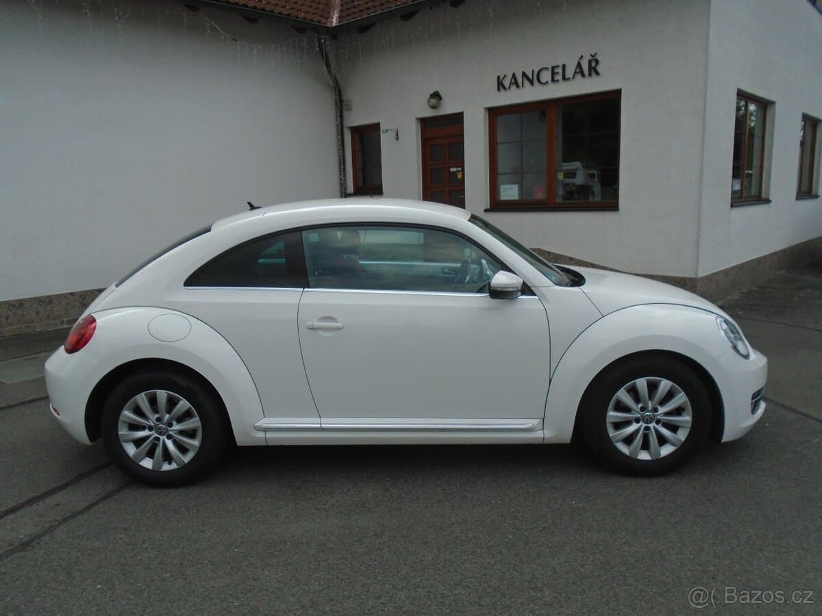 2013 Volkswagen BEETLE - 6