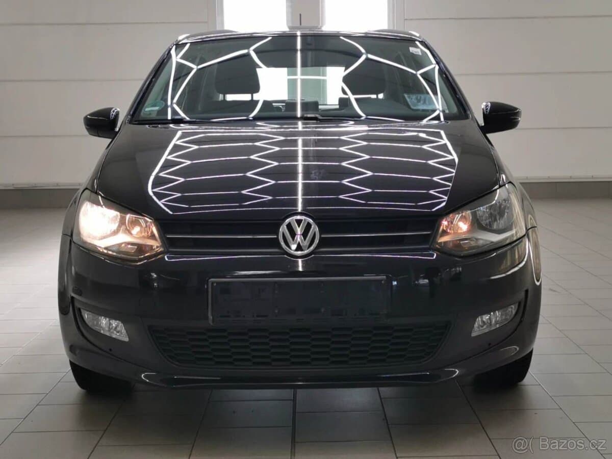 2011 Volkswagen POLO - 6