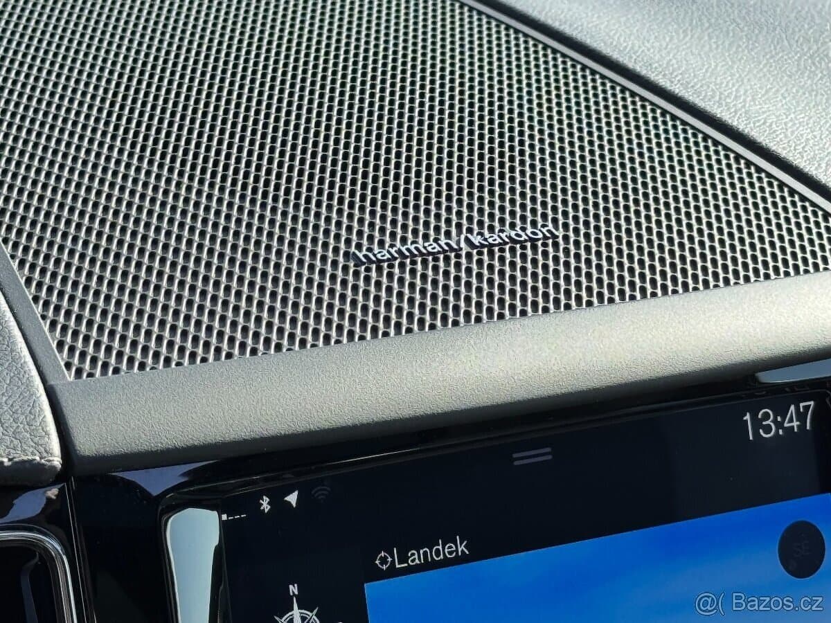 2019 Volvo XC60 - 6