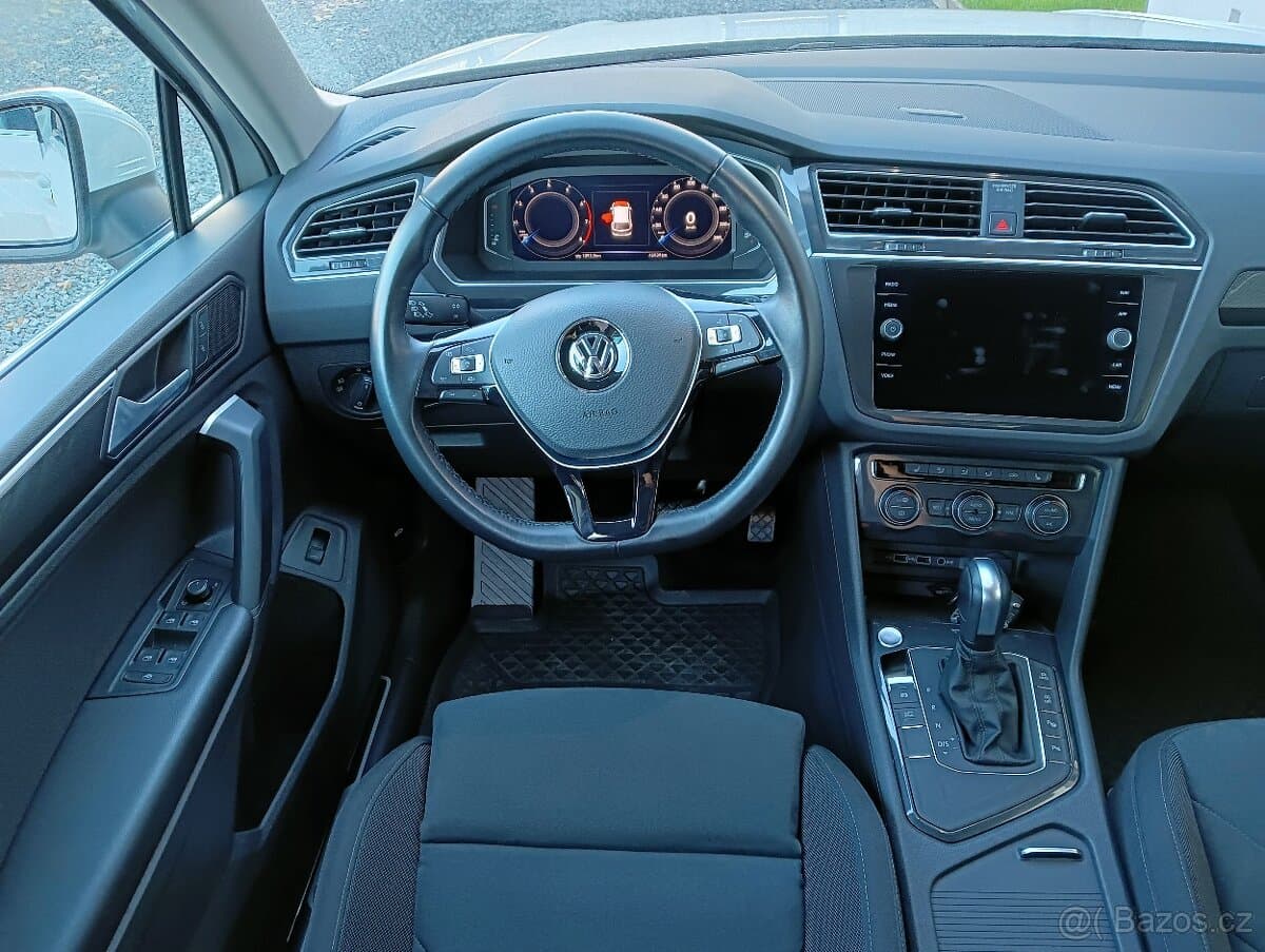 2019 Volkswagen TIGUAN - 6