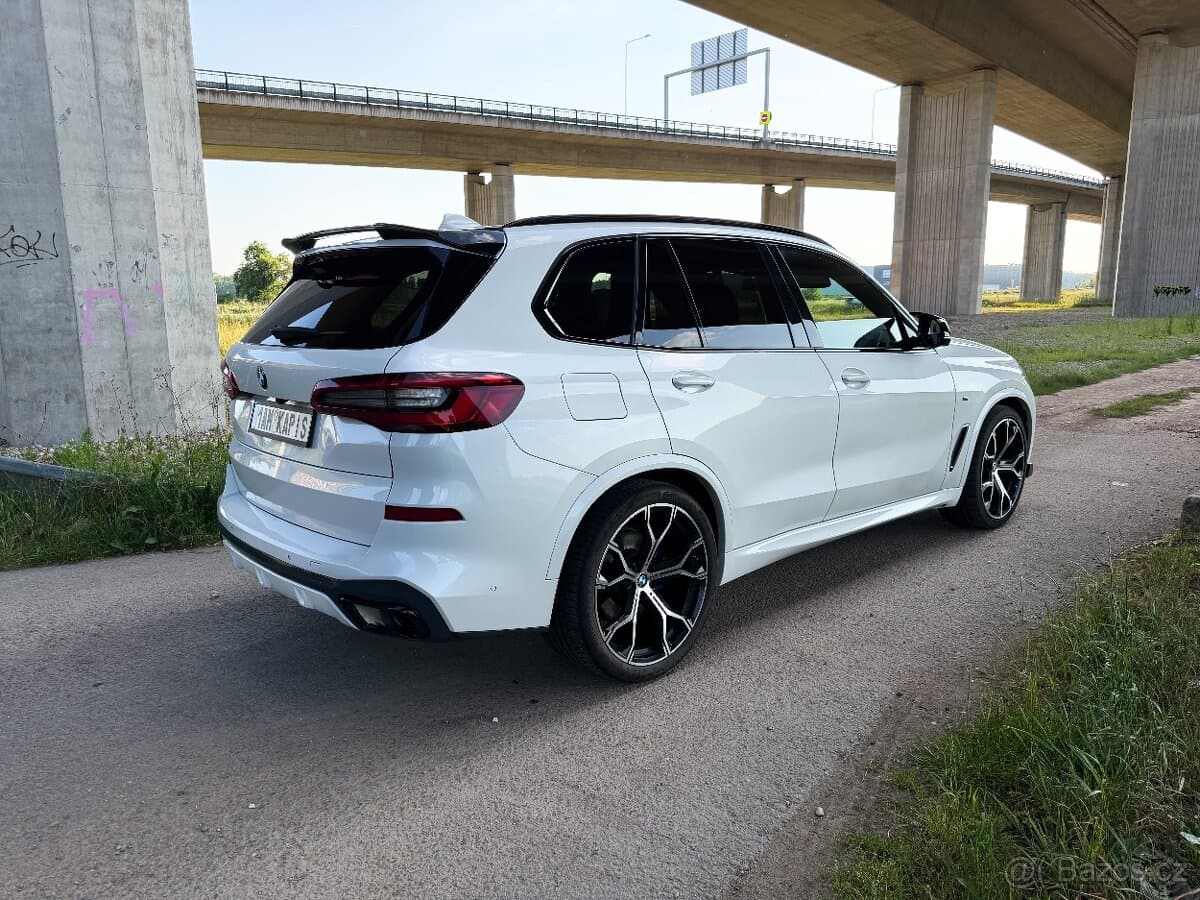 2019 BMW X5 - 6