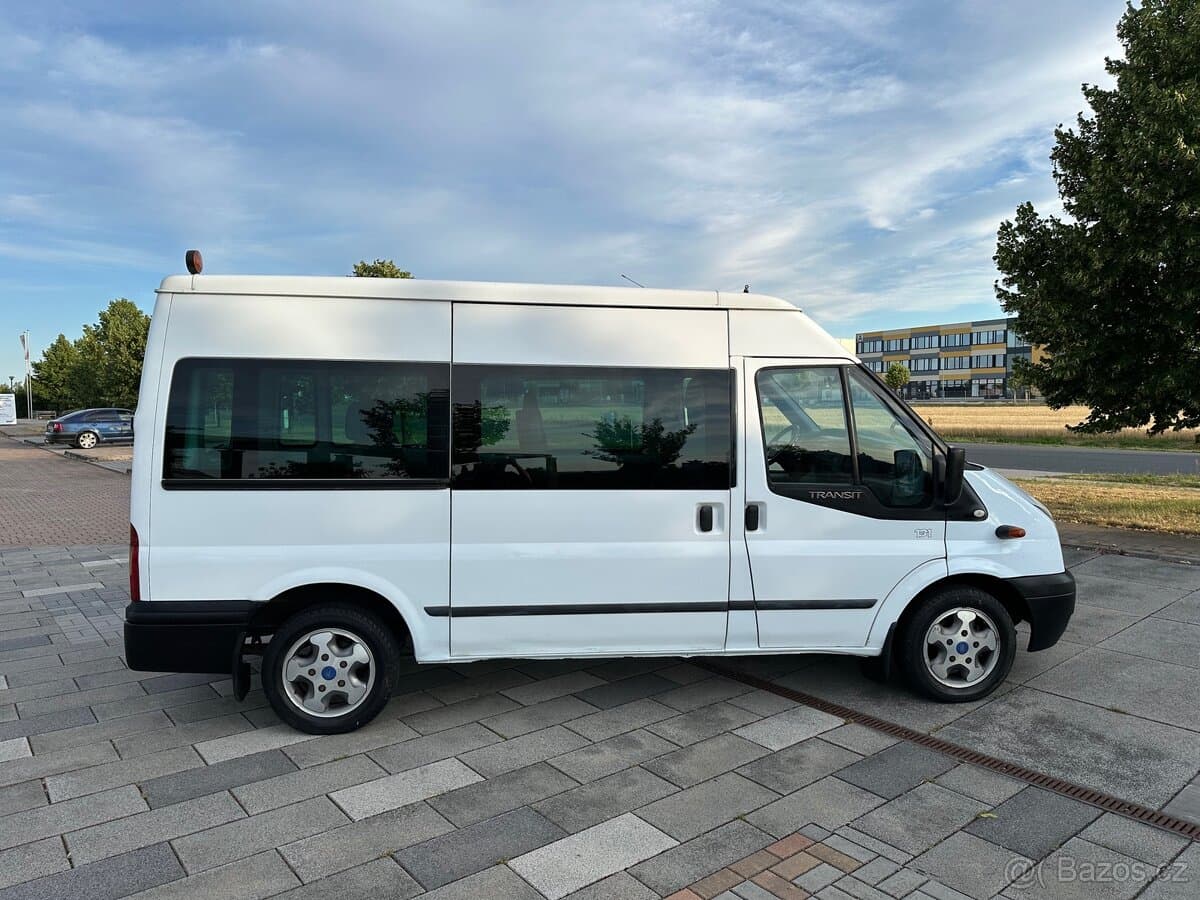 2011 Ford TRANSIT - 6
