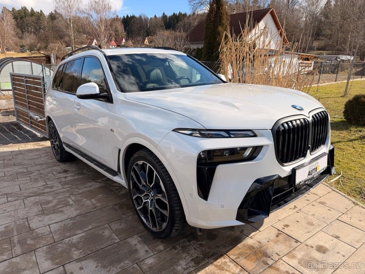 2023 BMW X7 - 6