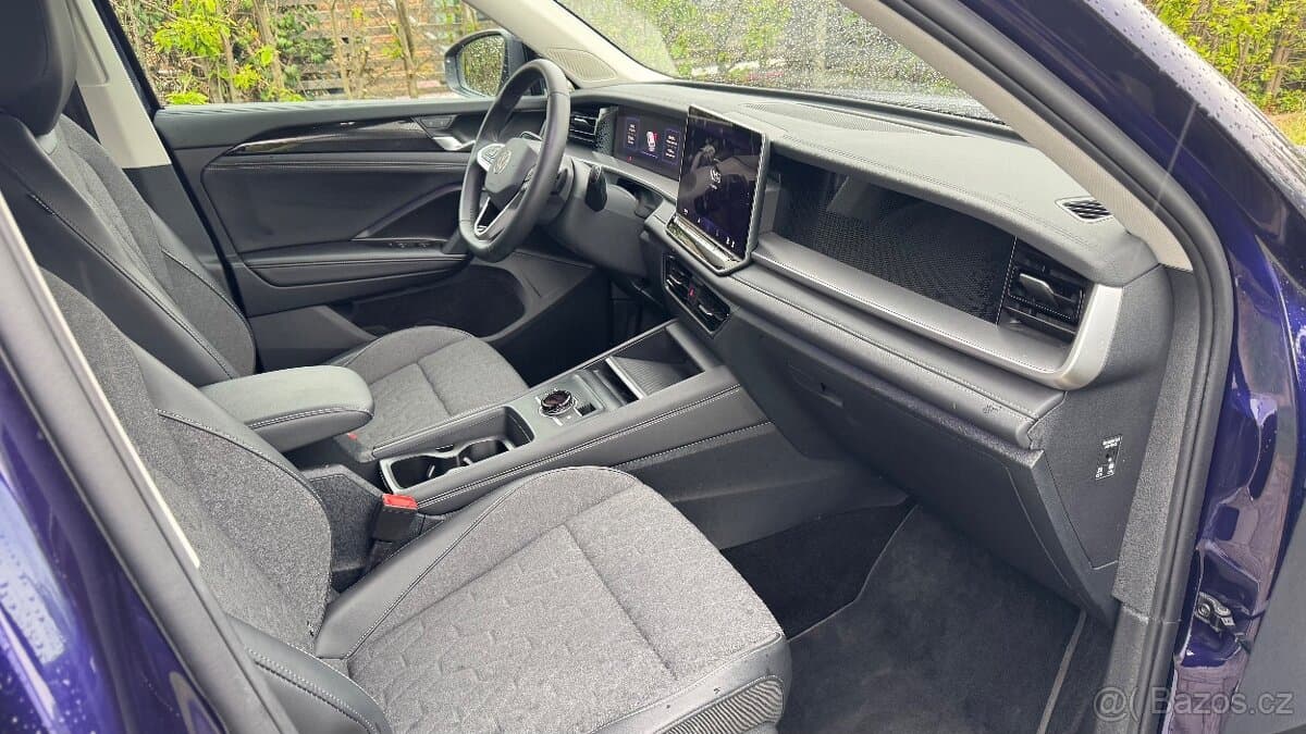 2025 Volkswagen TAYRON - 6