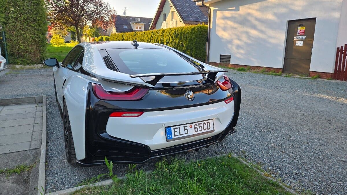 BMW i8 - 6