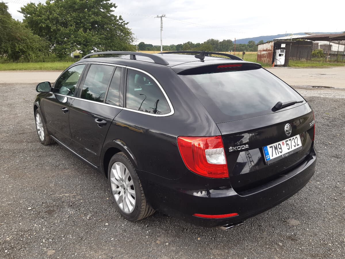 2014 Škoda SUPERB - 6