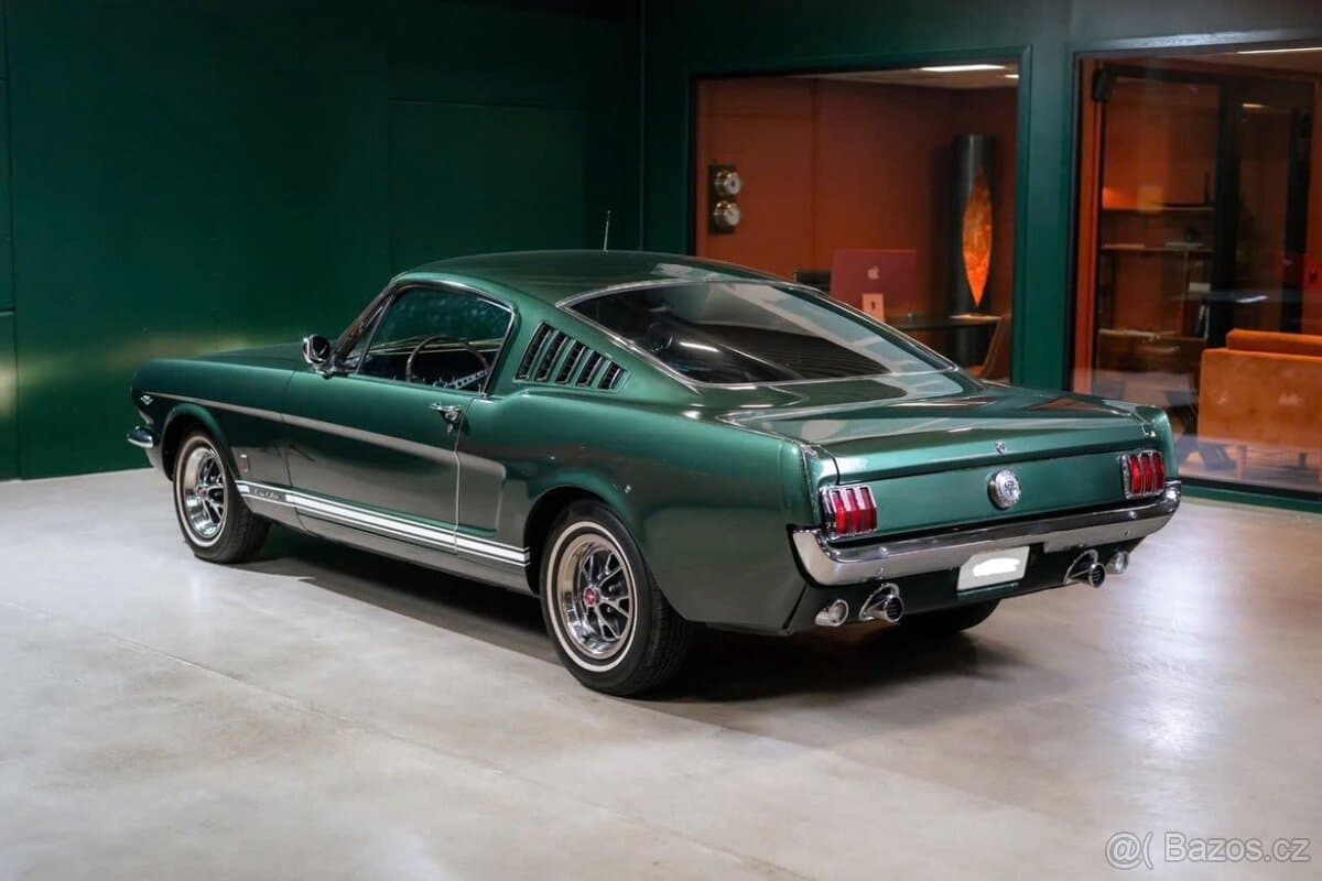 1966 Ford MUSTANG - 6
