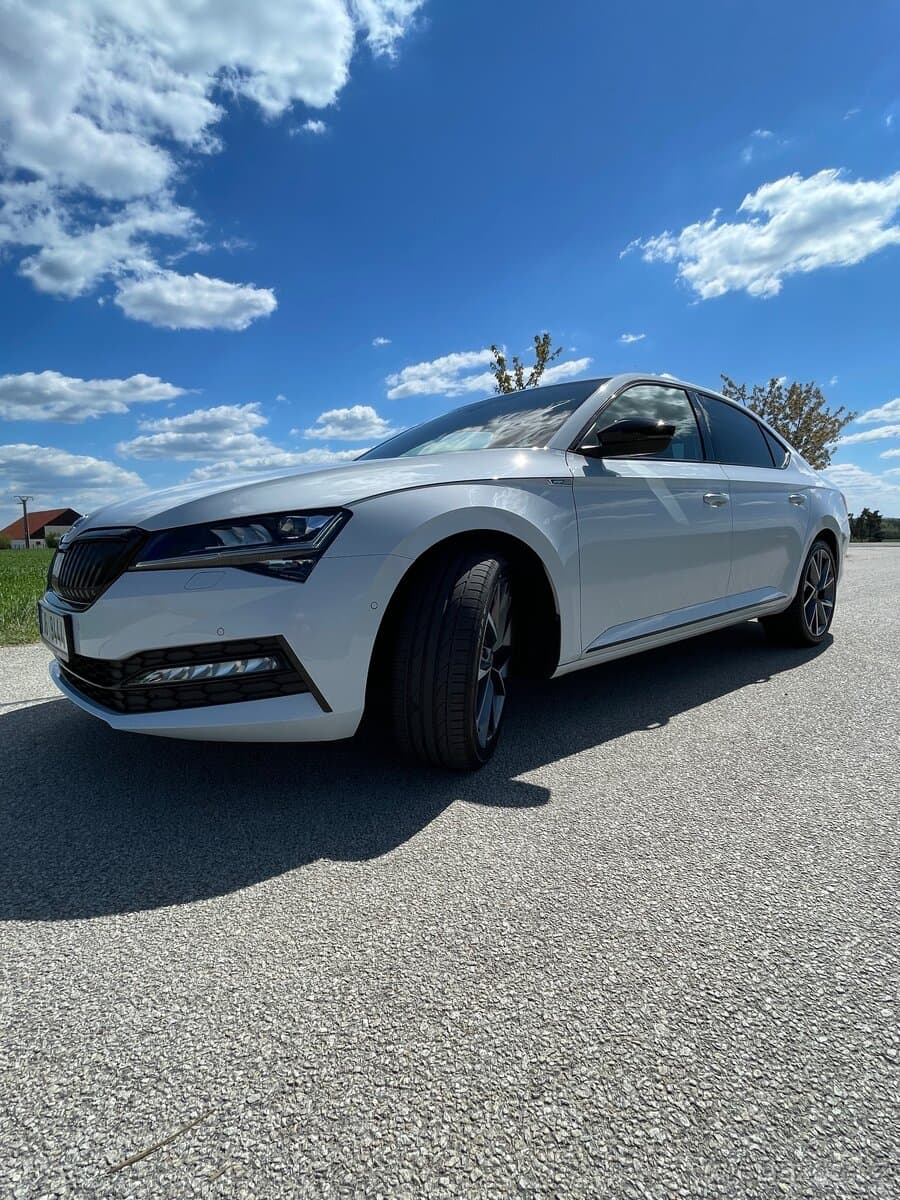 2022 Škoda SUPERB - 6