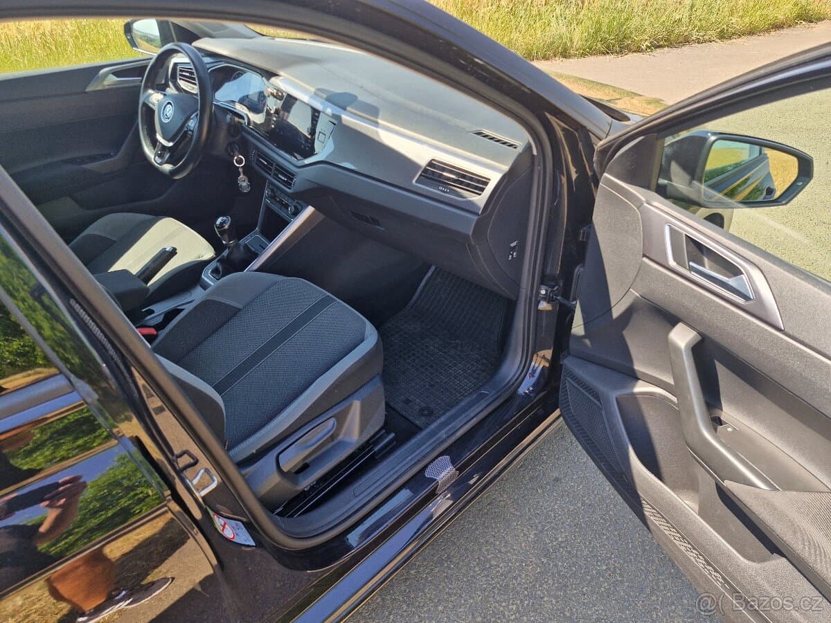 2018 Volkswagen POLO - 6