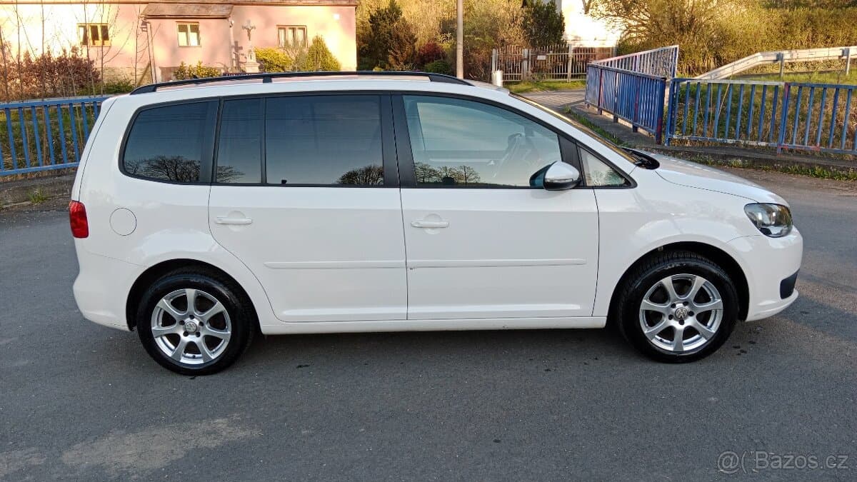 2011 Volkswagen TOURAN - 6