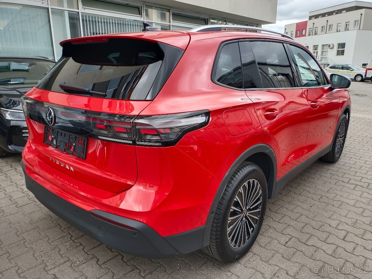 2025 Volkswagen TIGUAN - 6