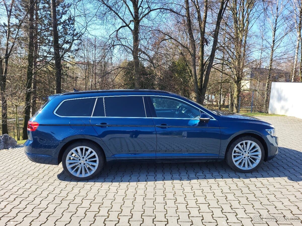 2021 Volkswagen PASSAT - 6