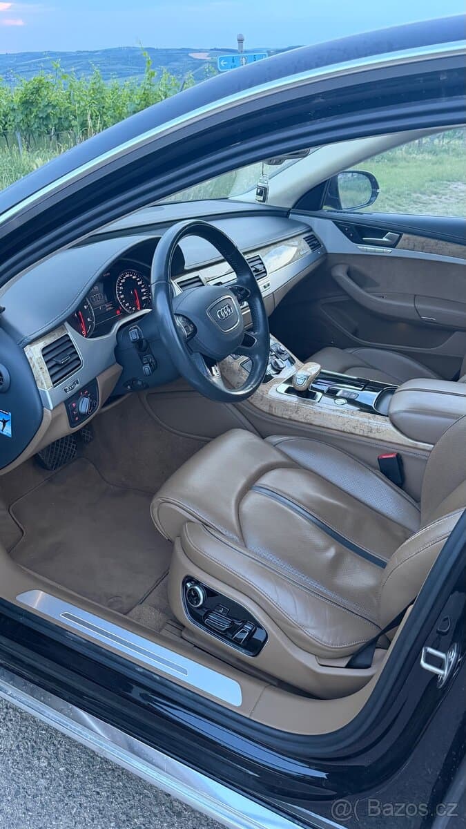 2013 Audi A8 - 6
