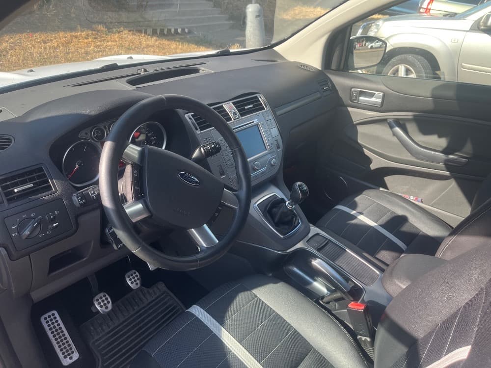 2011 Ford KUGA - 6