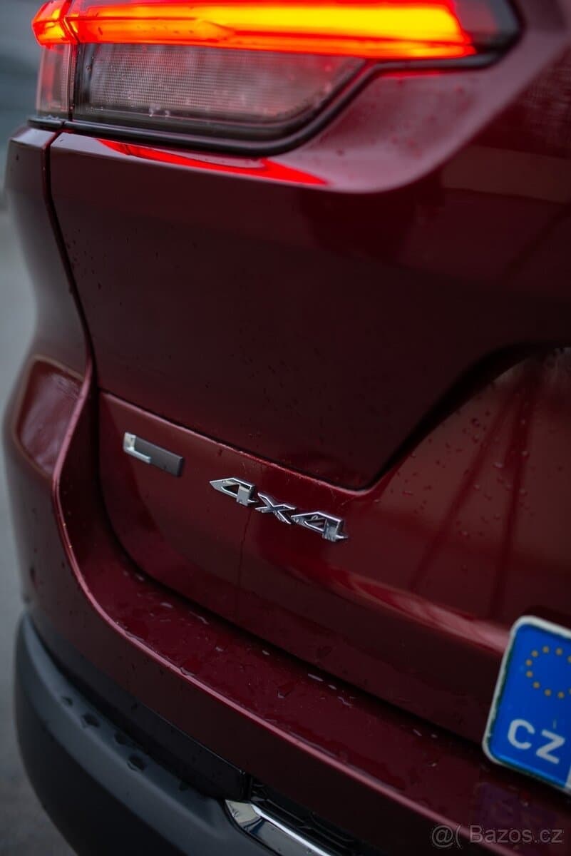 2021 Jeep CHEROKEE - 6