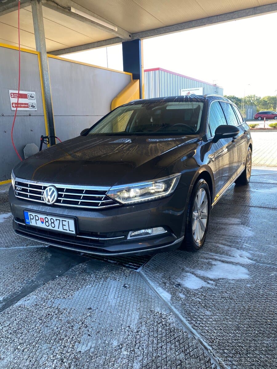 2015 Volkswagen PASSAT - 6