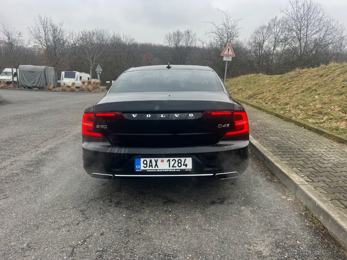 2018 Volvo S90 - 6