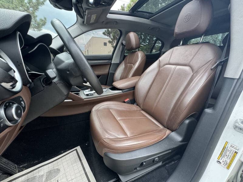 2021 Alfa Romeo STELVIO - 6