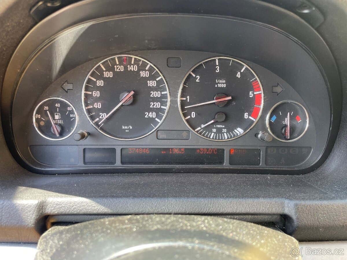 2001 BMW X5 - 6