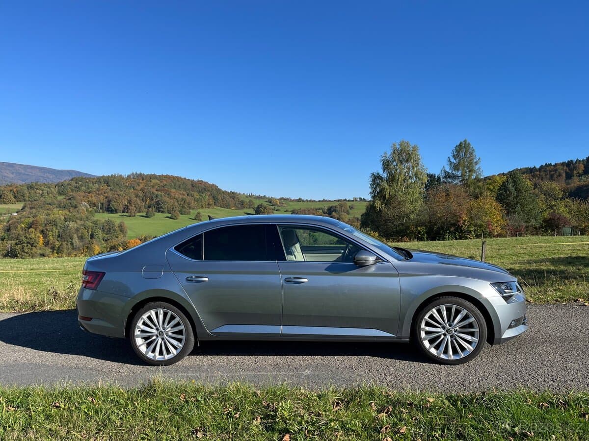 2015 Škoda SUPERB - 6