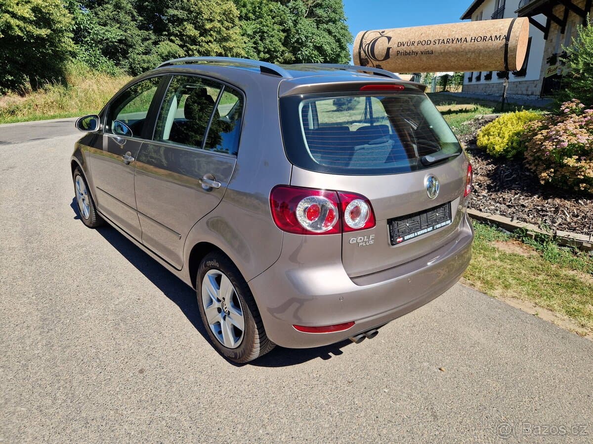 2009 Volkswagen GOLF - 6