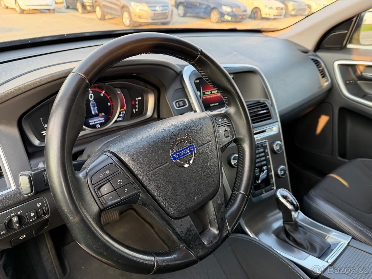 2016 Volvo XC60 - 6