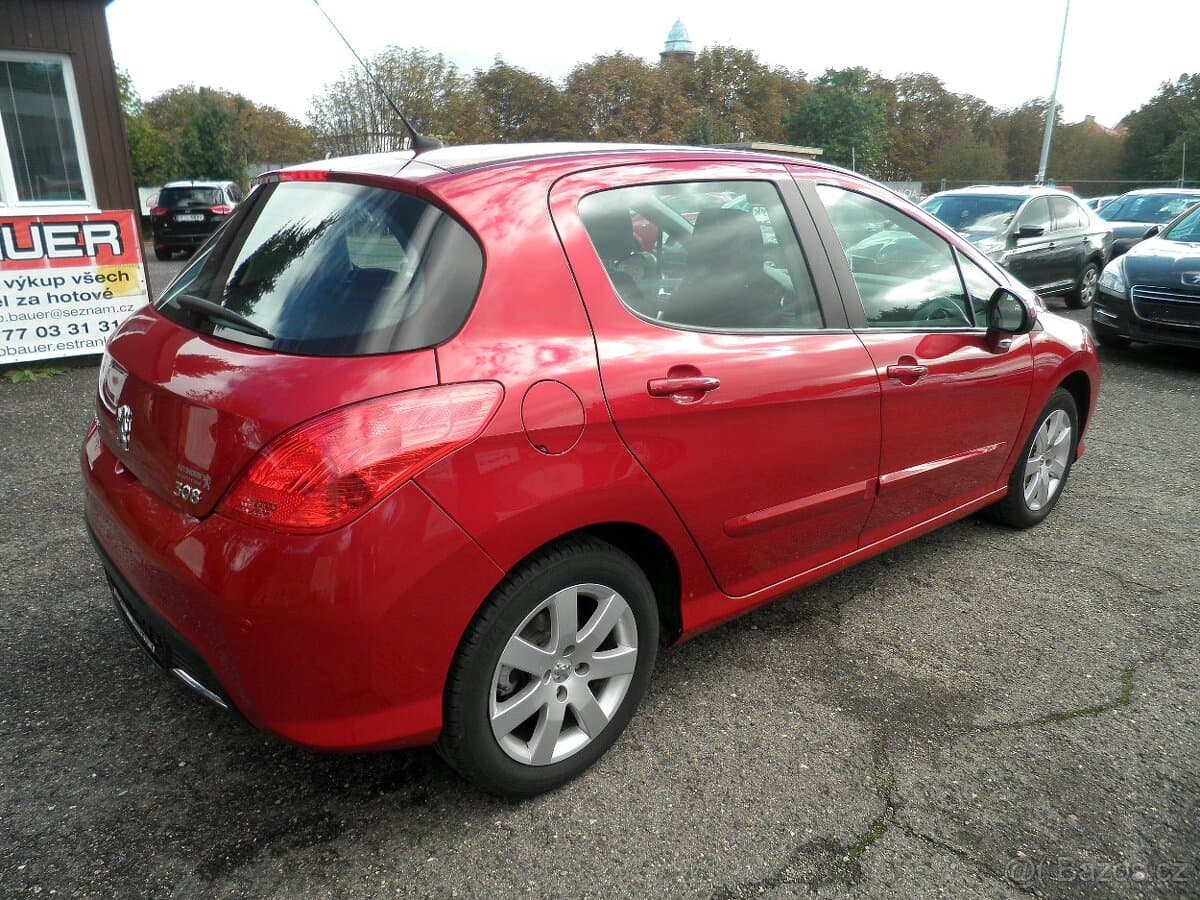 2010 Peugeot 308 - 6