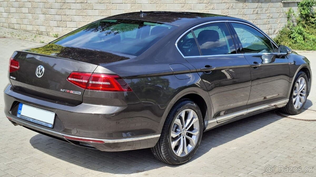 2016 Volkswagen PASSAT - 6