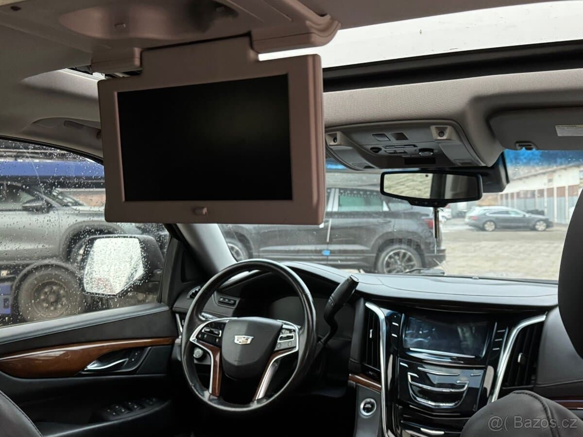 2015 Cadillac ESCALADE - 6