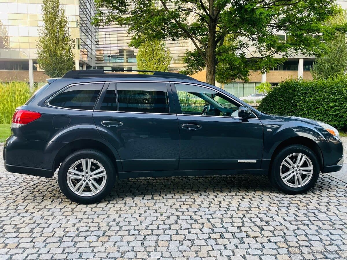 2012 Subaru OUTBACK - 6